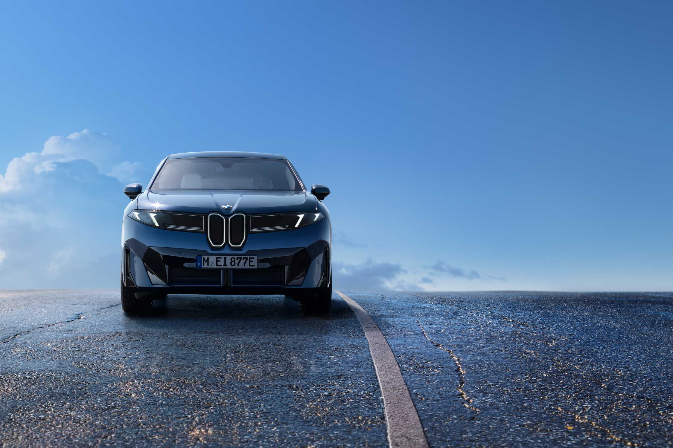 新型BMW iX3 50 xDrive（ノイエ・クラッセ量産第1弾／2025年9月公開の公式画像）