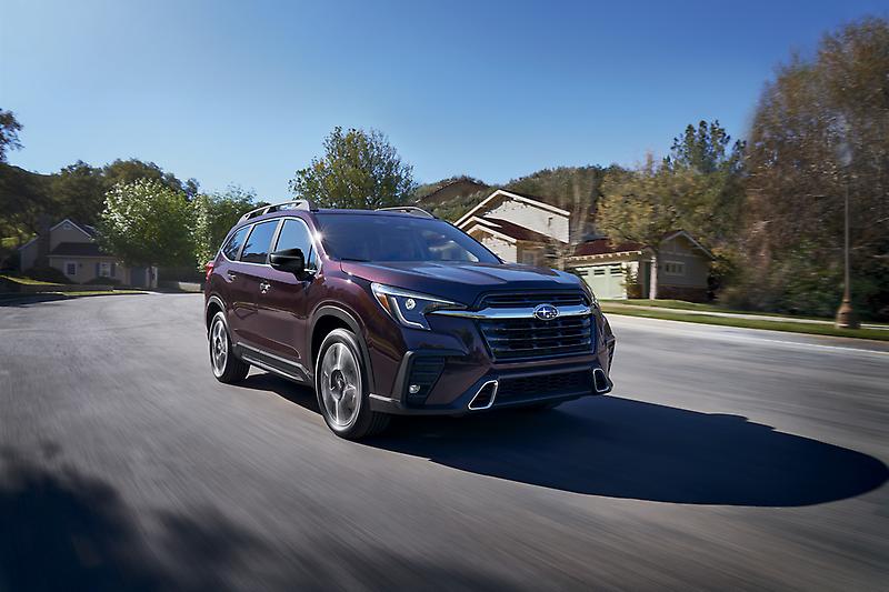 2026年モデルの米国仕様スバル・アセント。米国MSRPは4万795ドルから。260馬力の2.4L水平対向ターボを搭載する3列ミッドサイズSUV
