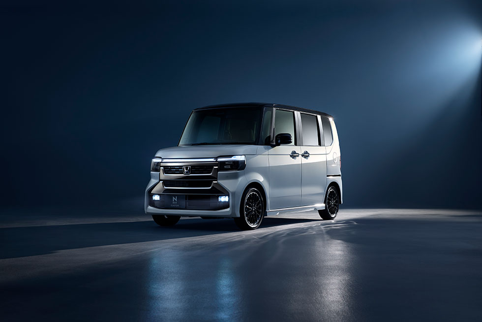 改良版N-BOX CUSTOM ターボ コーディネートスタイル。ホンダ公式画像（2026年6月18日先行公開）