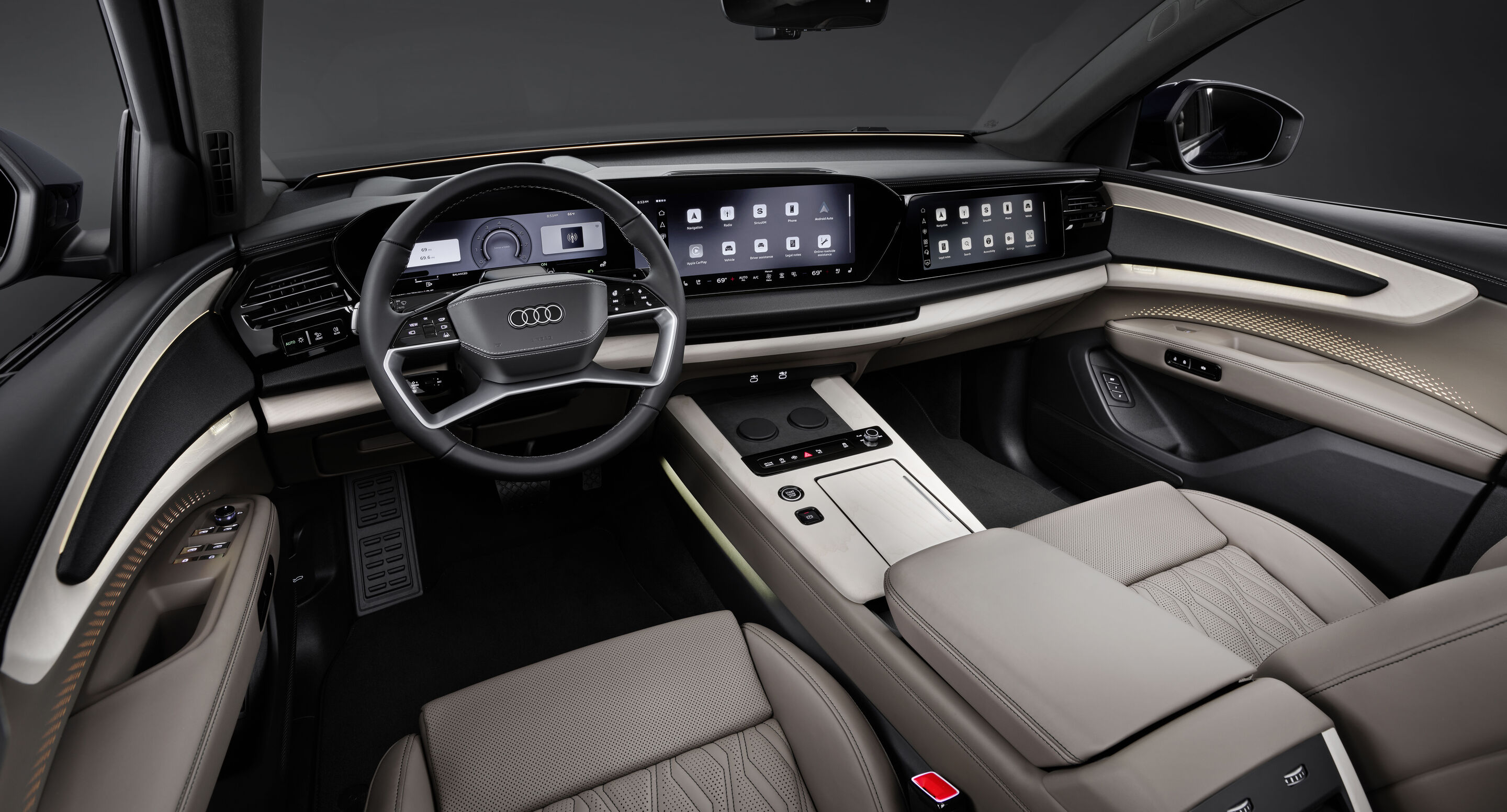アウディ新型Q9の運転席側から見たインテリア。MMIパノラミックディスプレイを中心とした3画面構成