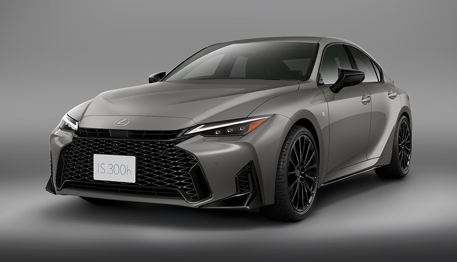レクサスIS300h 特別仕様車F SPORT Mode Black Ⅵ（チタニウムカーバイトグレー）。2026年9月17日発表時の公式画像