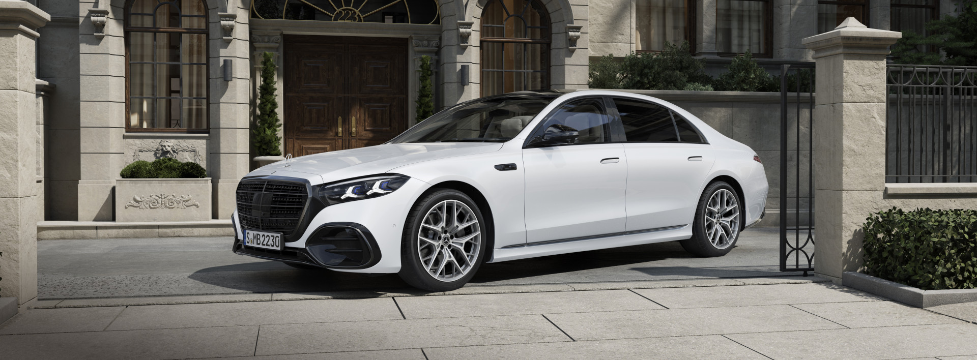 メルセデス・ベンツ新型S 500 4MATIC long（ISG）のエクステリア。2026年9月15日発売時の公式画像（欧州仕様車）
