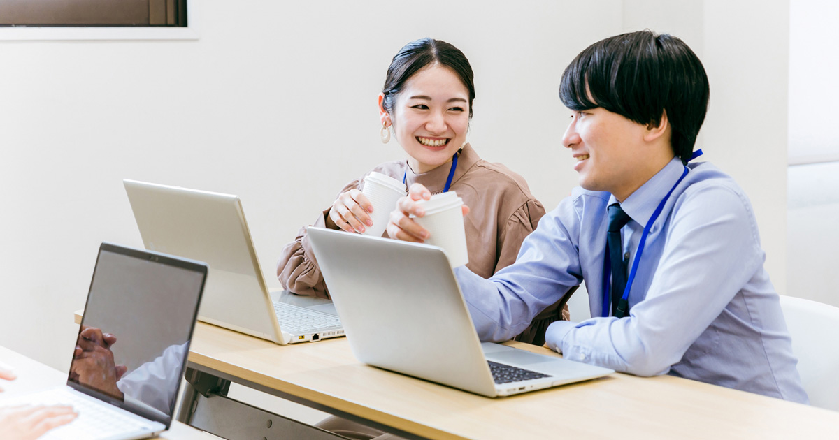 なぜ職場で仲良くなりすぎると失敗するのか？